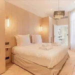 3Br St Honore Place Vandome